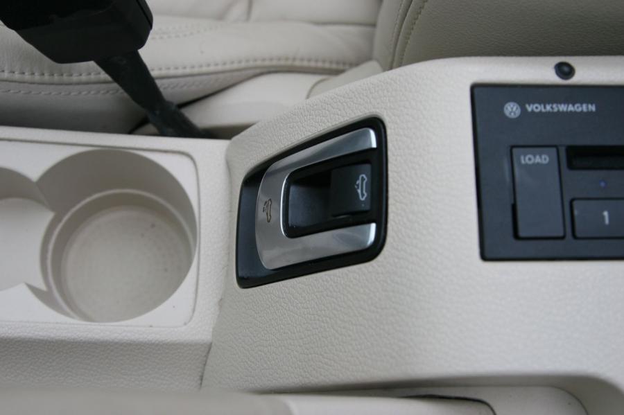  Volkswagen Eos 2007 года  (фото 27 из 41)
